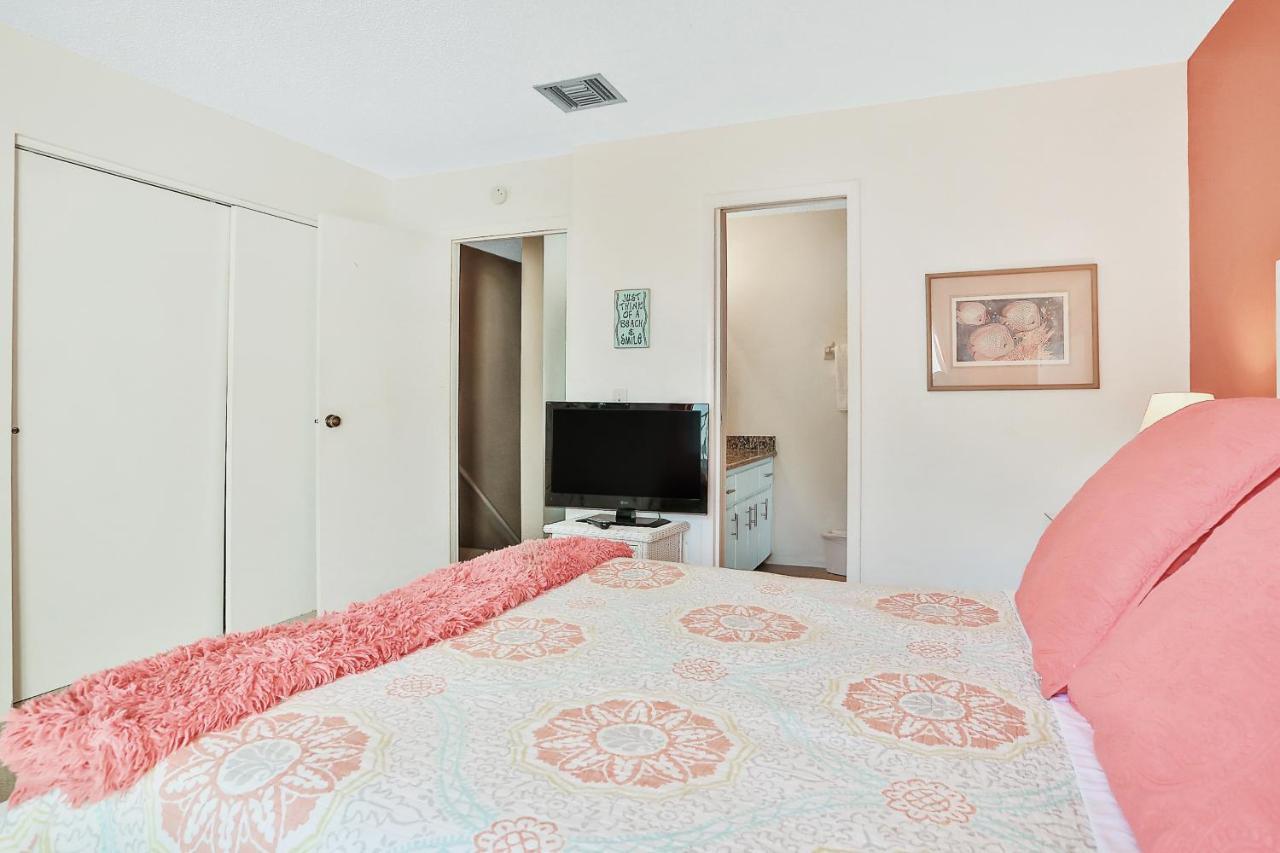 The Beach Escape Clearwater Beach Ngoại thất bức ảnh